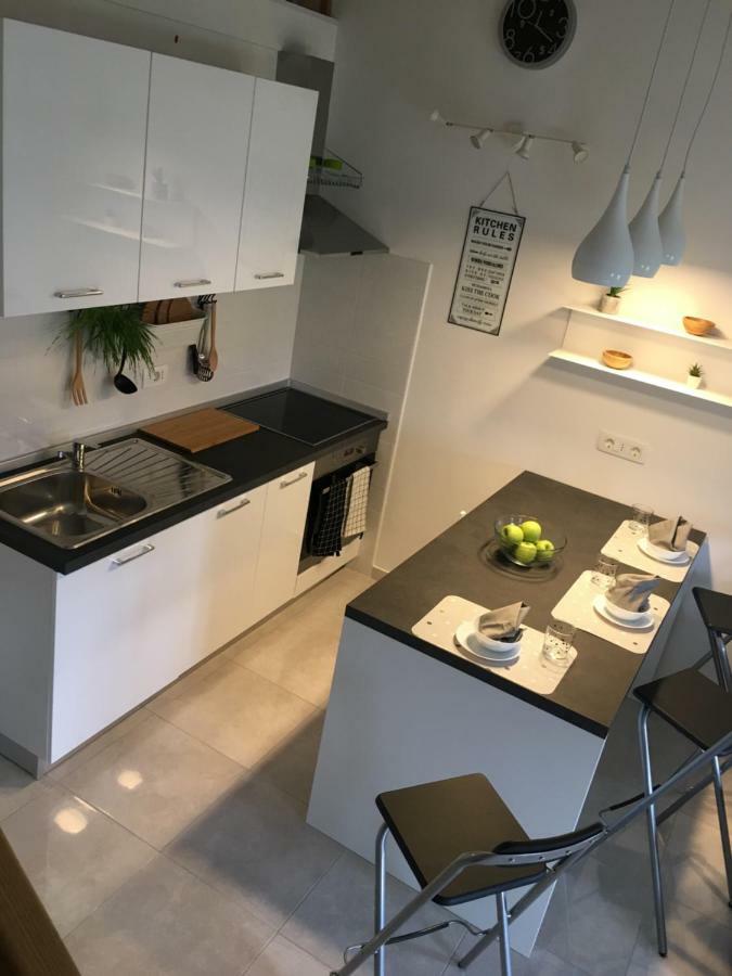 Apartman Govic Umag Eksteriør bilde